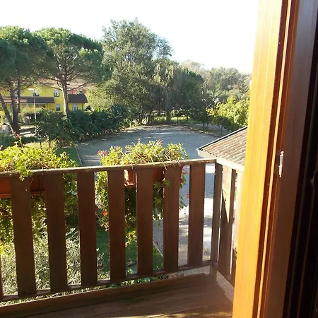 Agriturismo Casale Fornace ファームステイ